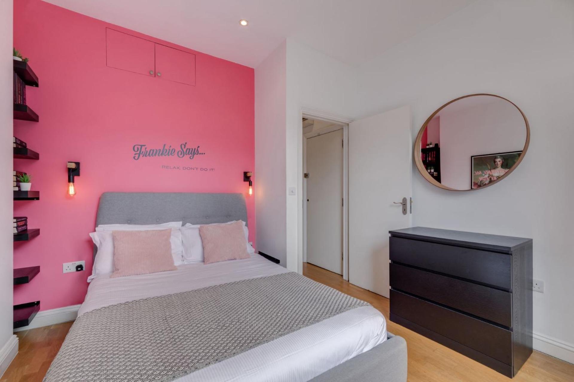 The Lipstick Palace - Fitzrovia - By Frankie Says London Ngoại thất bức ảnh
