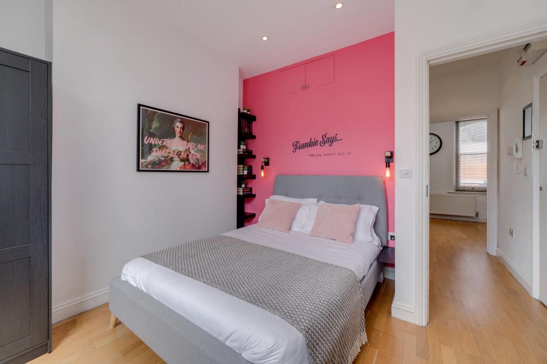 The Lipstick Palace - Fitzrovia - By Frankie Says London Ngoại thất bức ảnh